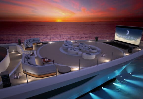 Yacht cinema